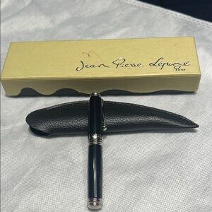 Jean Pierre Yellow Box with Black Leather Case